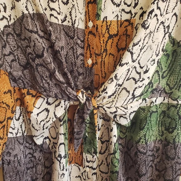 Nine West Snake Print Knot-Front Button-Up Shirt Dress - Picture 5 of 12